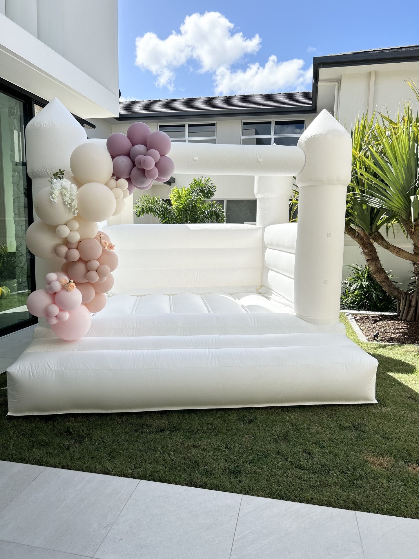 3mx3m Toddler White Jumping Castle