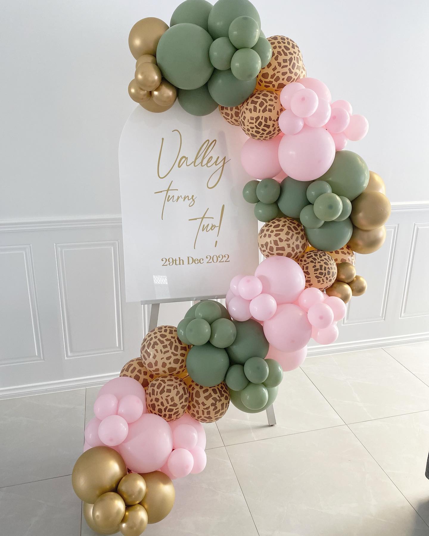 Personalised Acrylic Sign with Garland