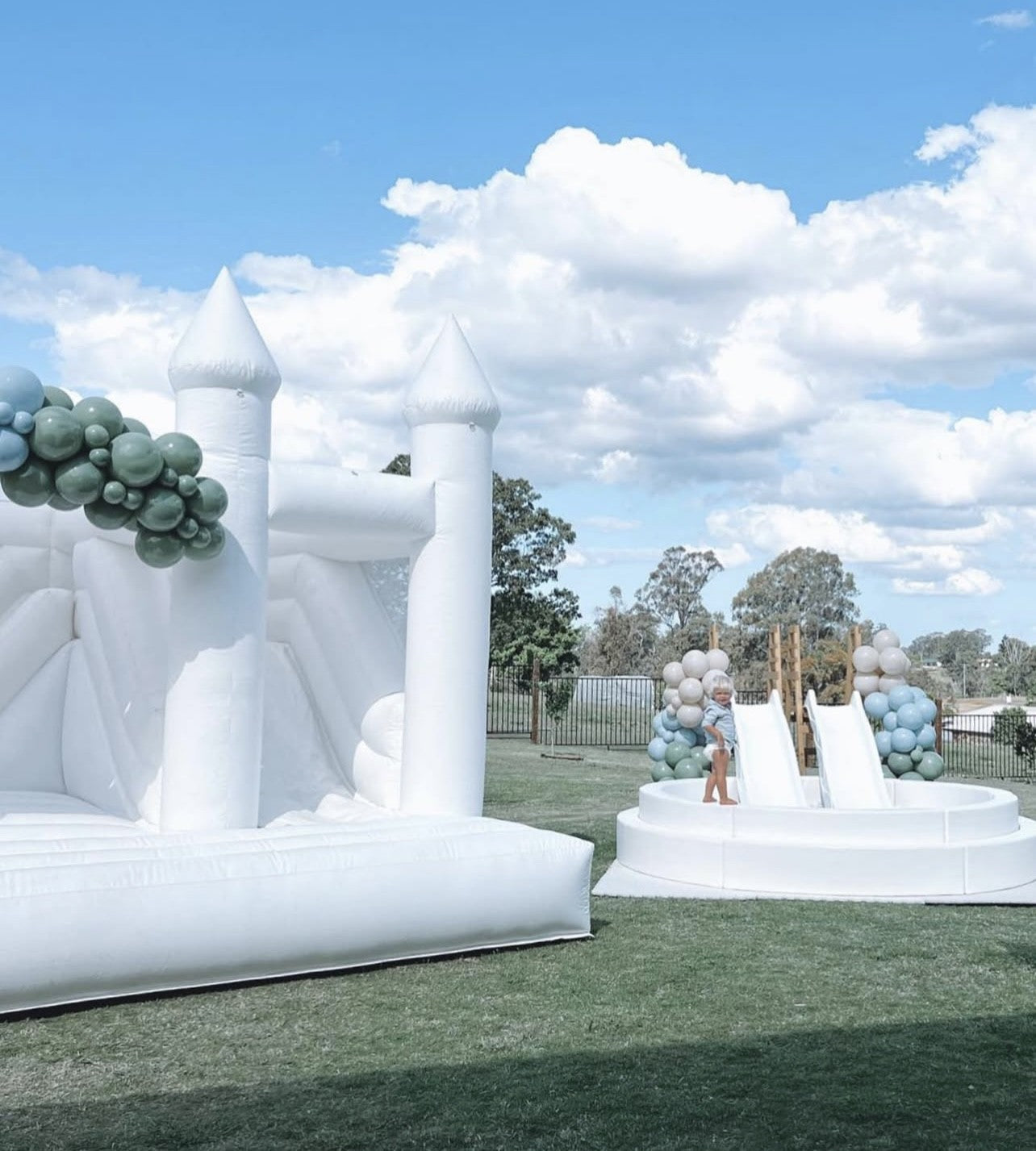 4.5mx4.5m White Jumping Castle Slide Combo