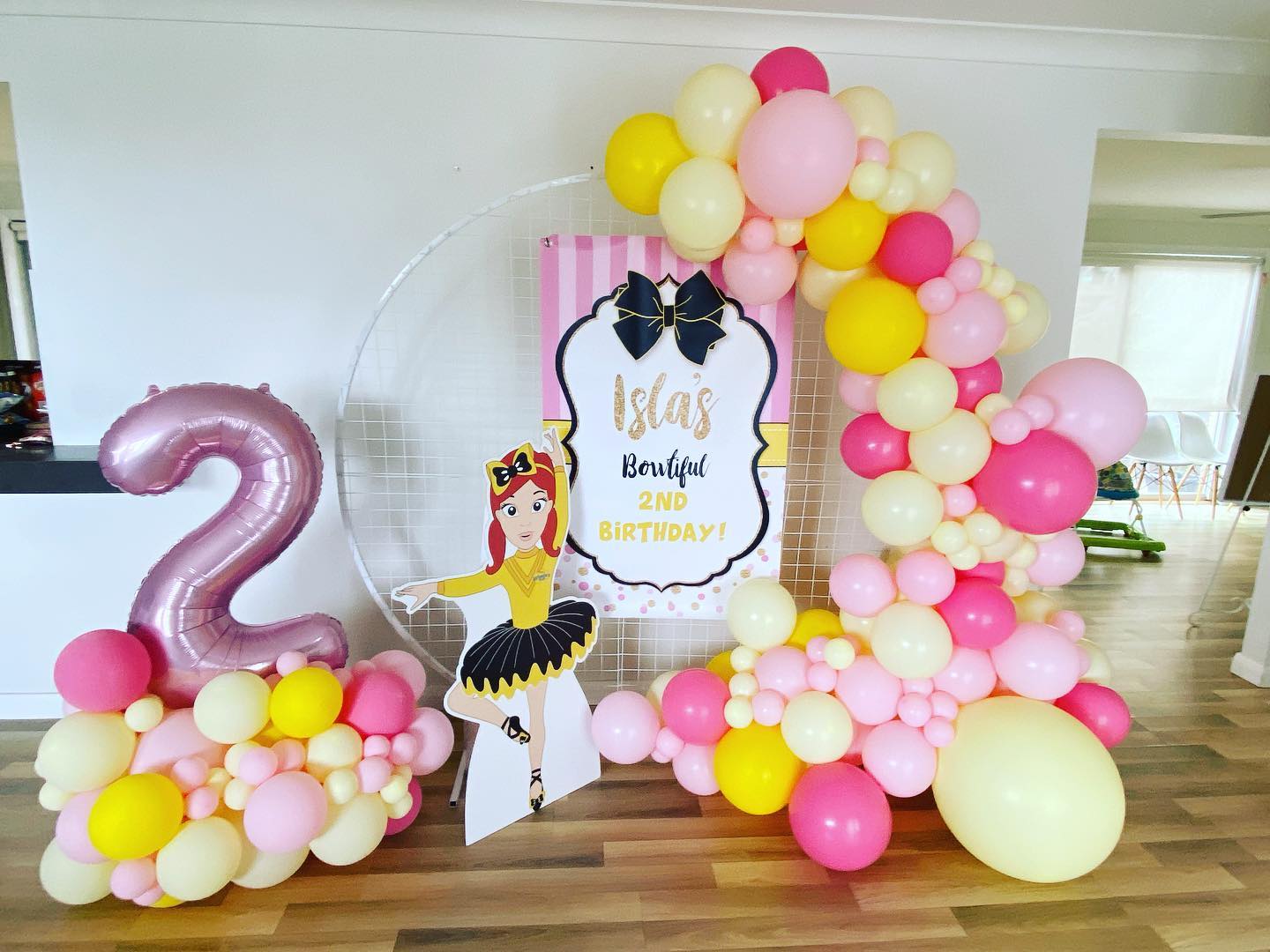 Deluxe Balloon Garland