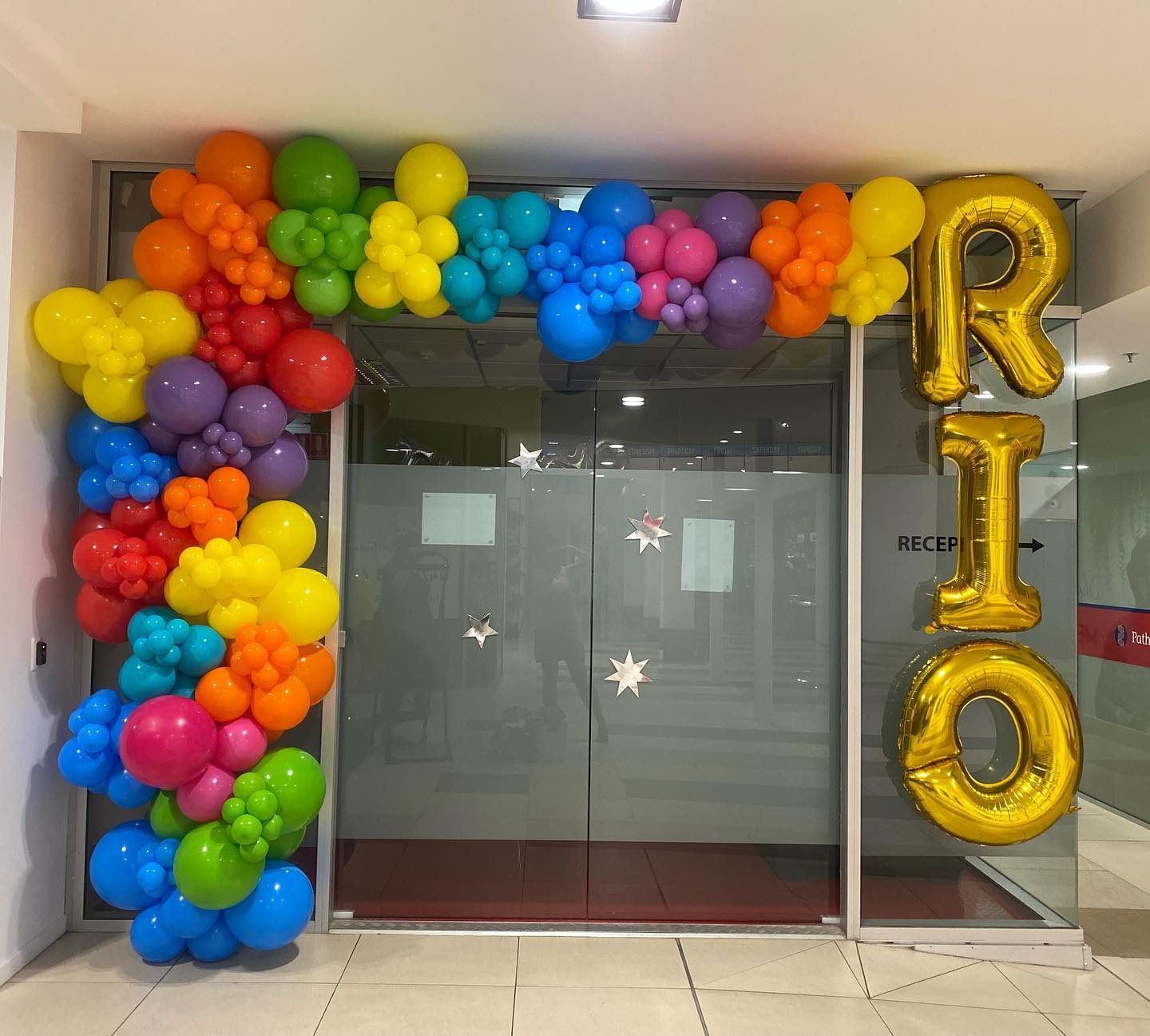 Balloon garland by metre