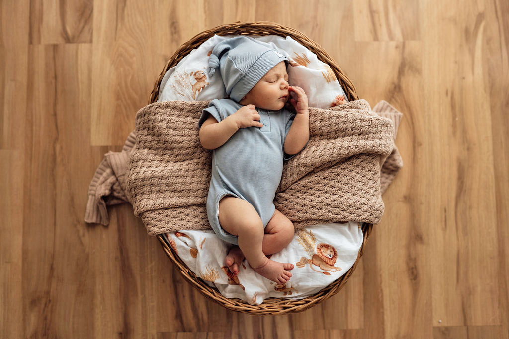 Zen Ribbed Knotted Beanie